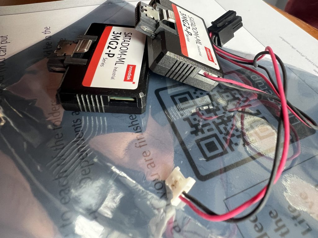 The SATADOMs do have cable plugs - they can be removed and replaced - good