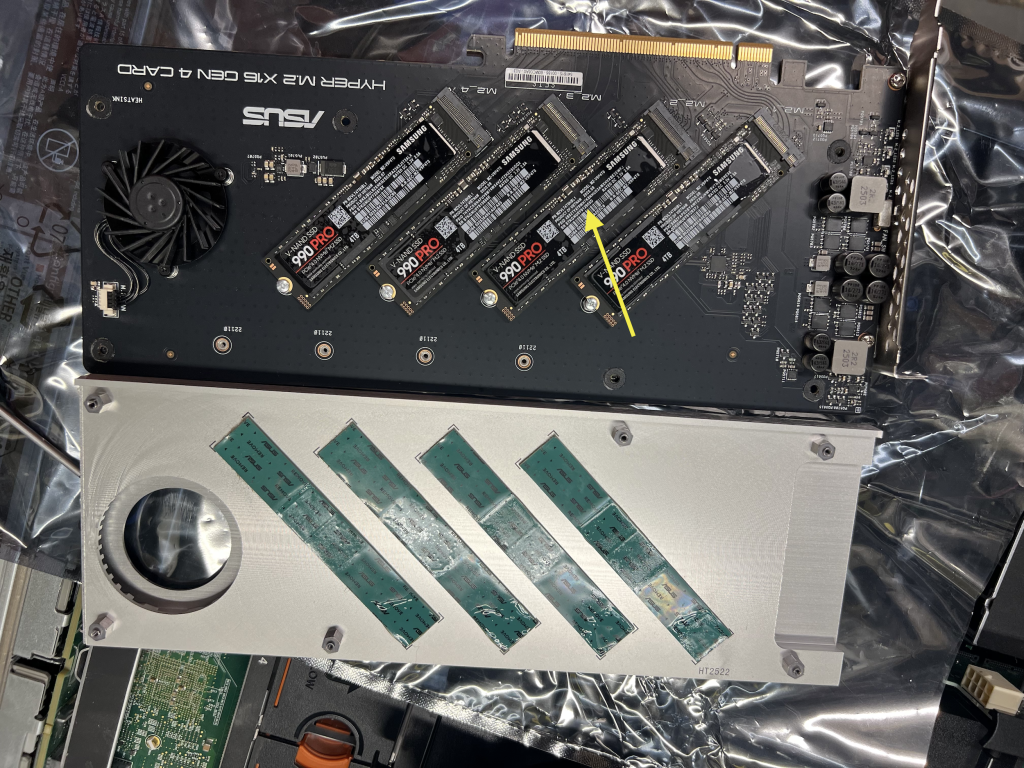 The 4x NVMe sticks